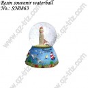 Resin souvenir waterball